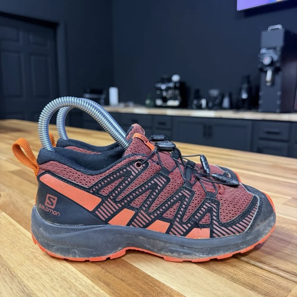 Salomon XA Pro V8 Kids US Sz 2 Waterproof Running Shoes Orange Black NO INSOLES